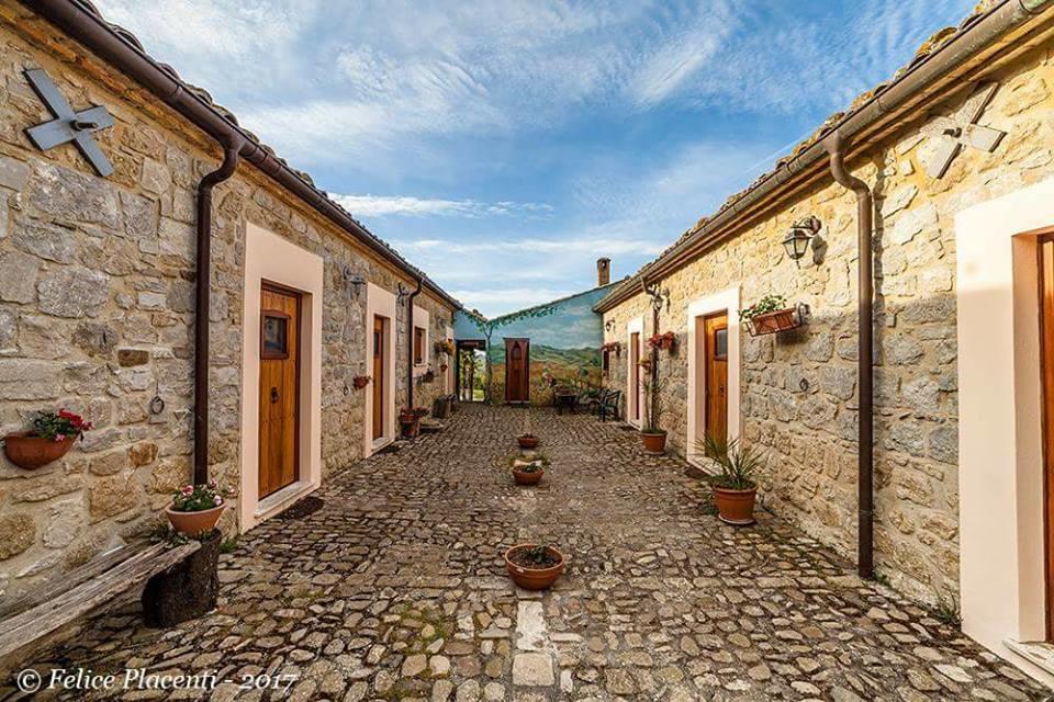 Masseria Xireni Castellana Sicula Экстерьер фото